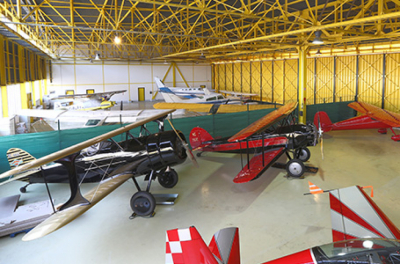 Hangar historique Aéroport de Cannes